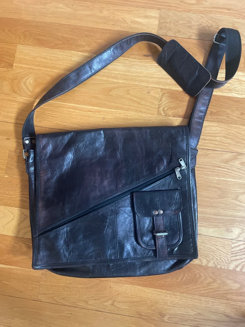 Grasslanders Australia Brown Leather Messenger Bag with Front Pocket (OL3)